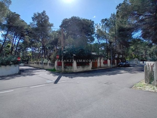 casa indipendente in vendita a Castellaneta