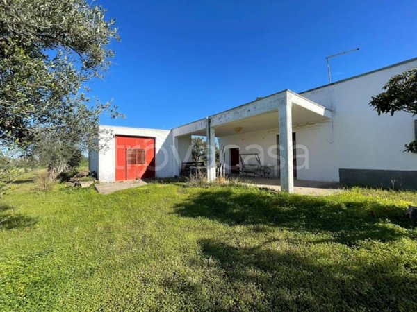 locale commerciale in vendita a Castellaneta