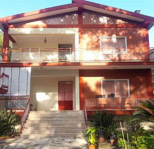 casa indipendente in vendita a Castellaneta