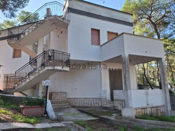 casa indipendente in vendita a Castellaneta