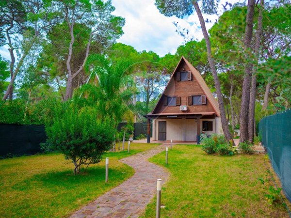 casa indipendente in vendita a Castellaneta
