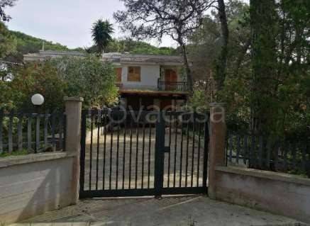 casa indipendente in vendita a Castellaneta