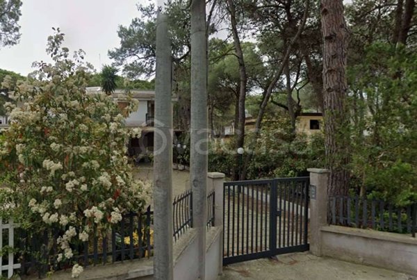 casa indipendente in vendita a Castellaneta