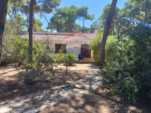 casa indipendente in vendita a Castellaneta