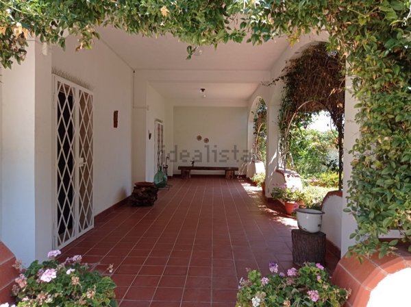 casa indipendente in vendita a Castellaneta