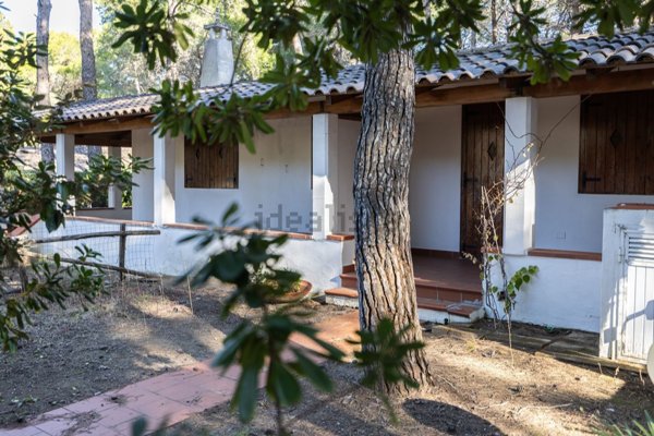 casa indipendente in vendita a Castellaneta