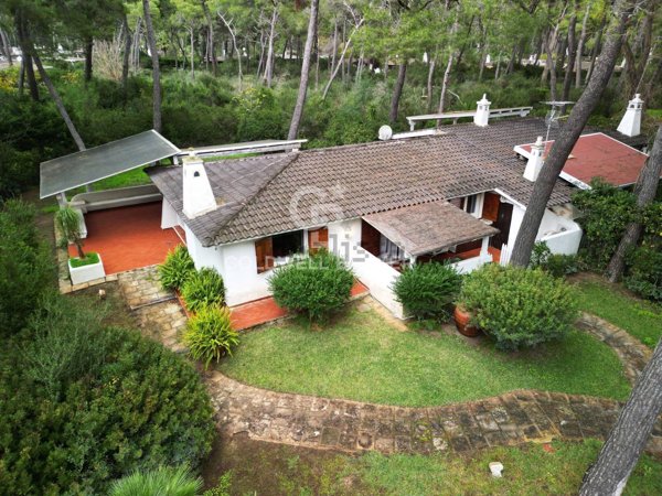 casa indipendente in vendita a Castellaneta