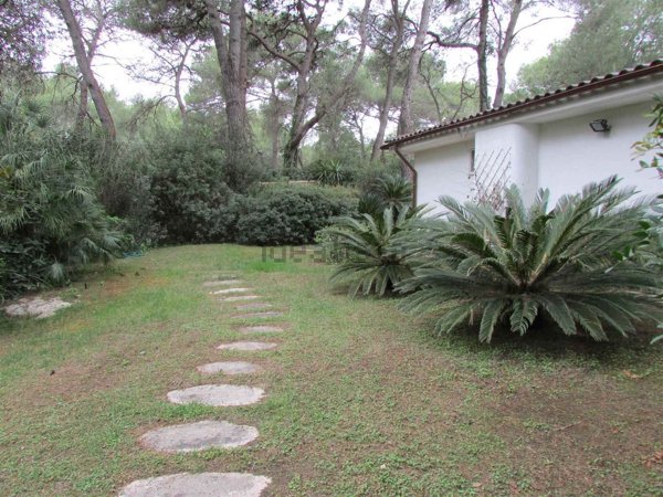 casa indipendente in vendita a Castellaneta