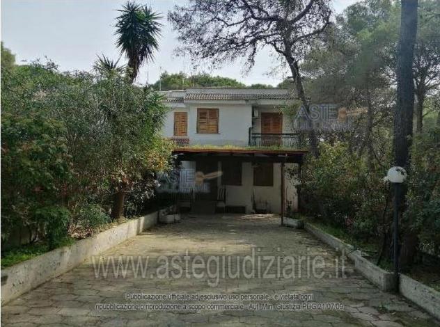 casa indipendente in vendita a Castellaneta