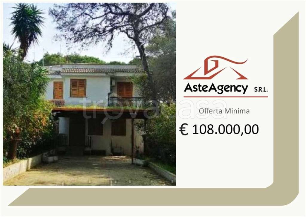 casa indipendente in vendita a Castellaneta