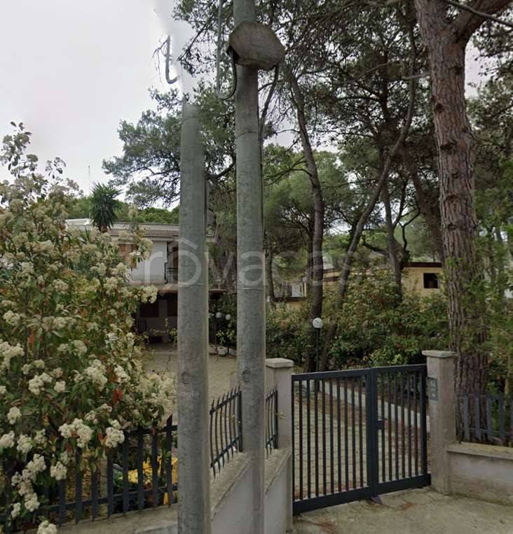 casa indipendente in vendita a Castellaneta