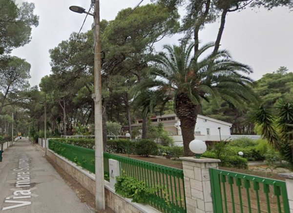 casa indipendente in vendita a Castellaneta
