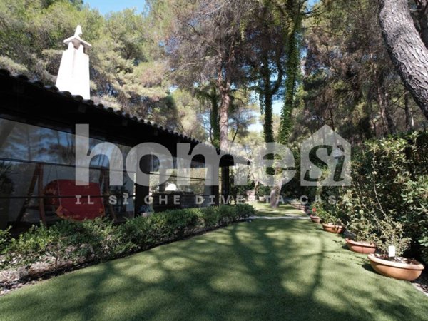 casa indipendente in vendita a Castellaneta