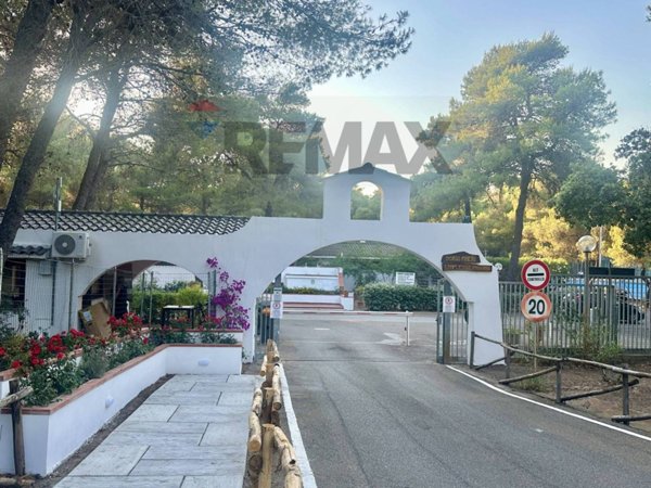 casa indipendente in vendita a Castellaneta