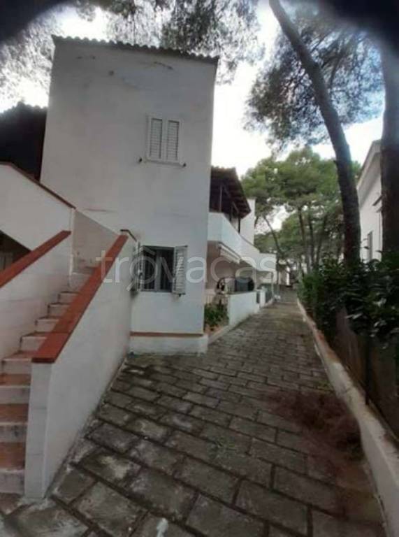 casa indipendente in vendita a Castellaneta