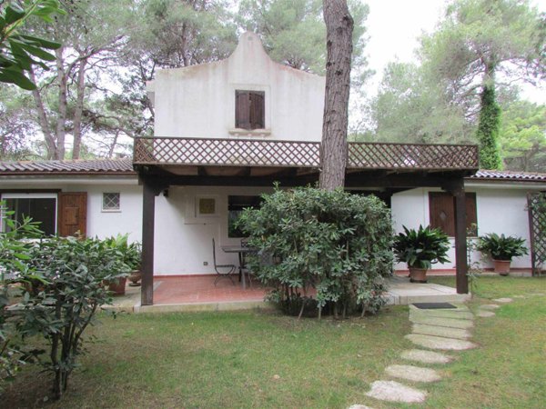 casa indipendente in vendita a Castellaneta
