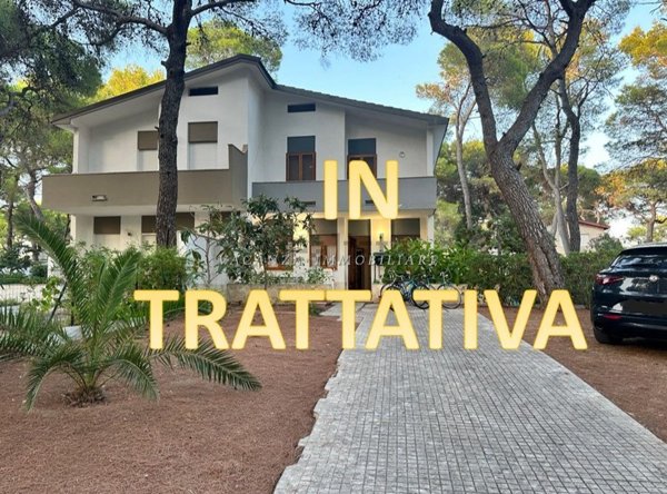 casa indipendente in vendita a Castellaneta