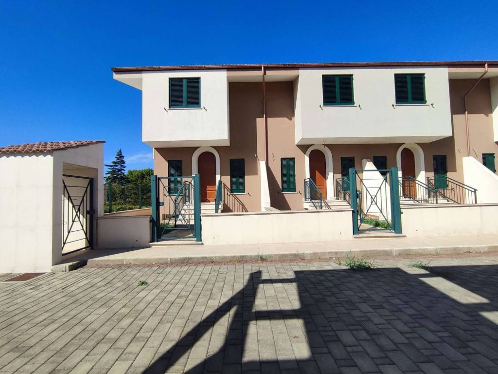 casa indipendente in vendita a Crispiano