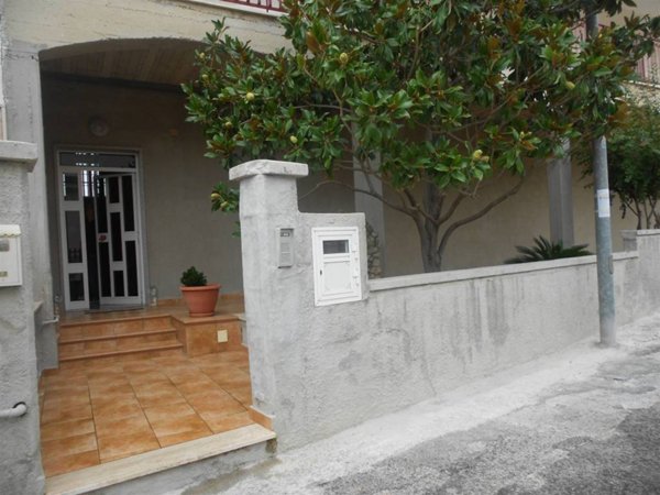 casa indipendente in vendita a Crispiano