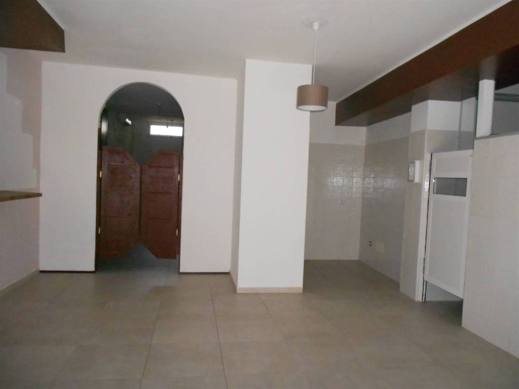 negozio in vendita a Crispiano
