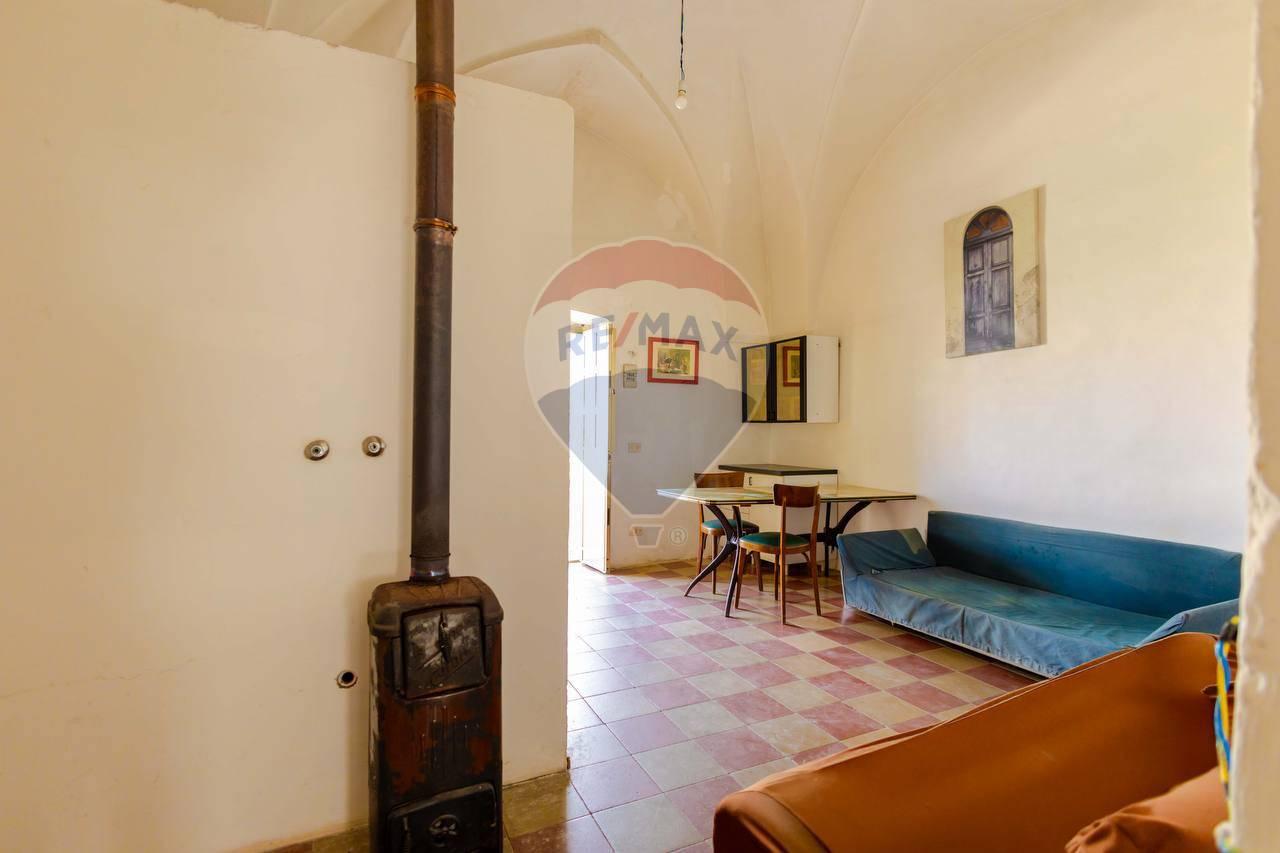 casa indipendente in vendita a Crispiano