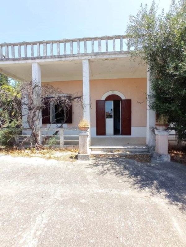 casa indipendente in vendita a Crispiano