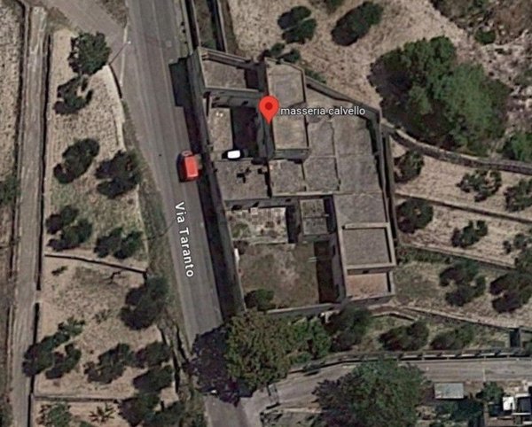 casale in vendita a Crispiano