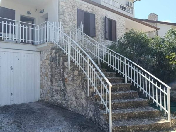 casa indipendente in vendita a Crispiano