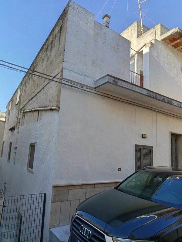 casa indipendente in vendita a Crispiano