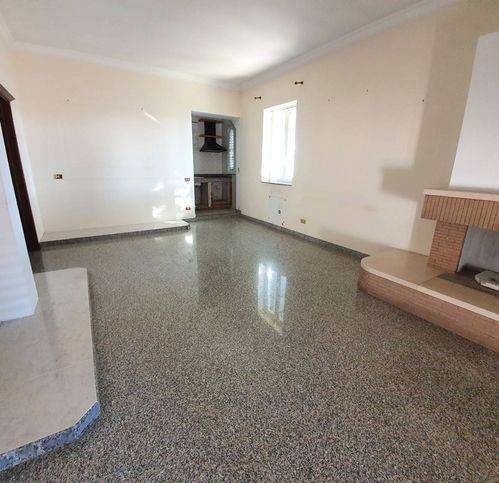 casa indipendente in vendita a Crispiano