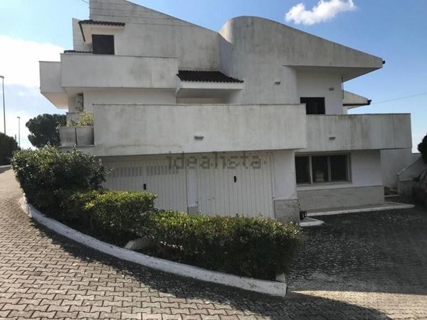 casa indipendente in vendita a Crispiano