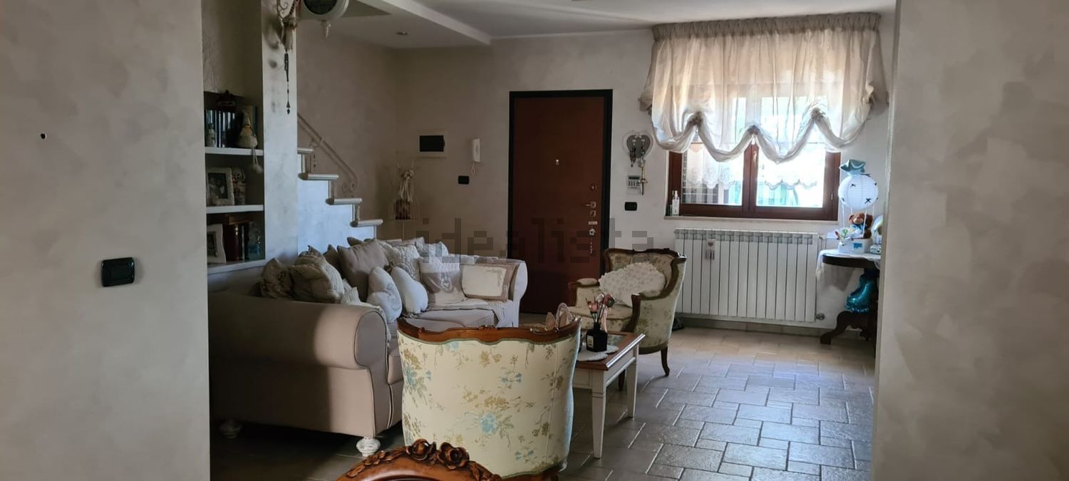 casa indipendente in vendita a Crispiano