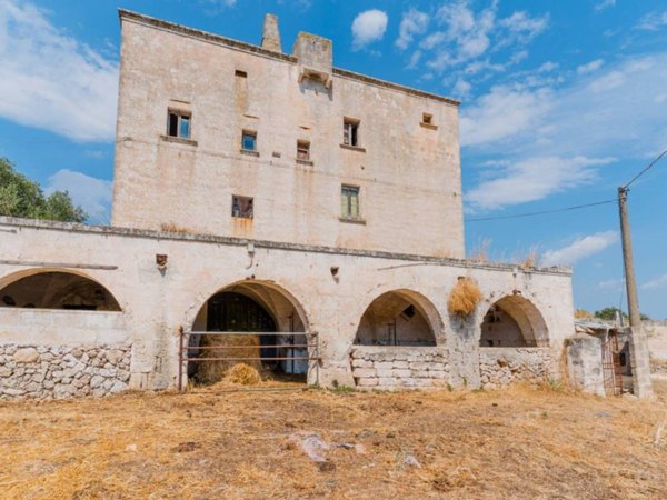 casa indipendente in vendita a Crispiano