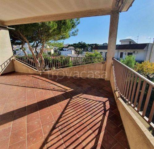 casa indipendente in vendita a Crispiano