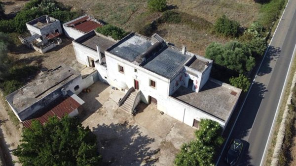 casa indipendente in vendita a Crispiano in zona San Simone