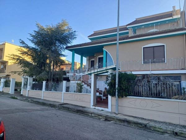 casa indipendente in vendita a Faggiano