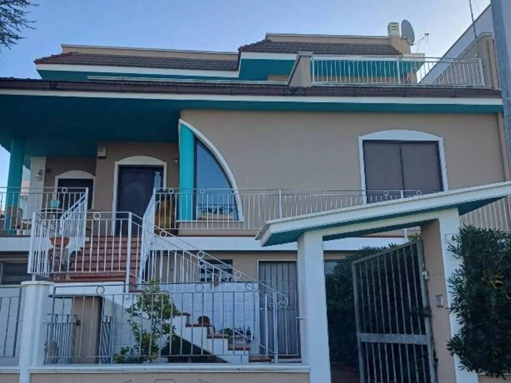 casa indipendente in vendita a Faggiano