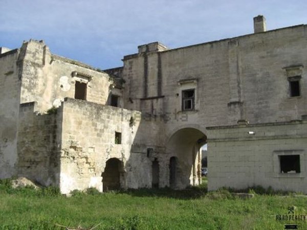 esavano in vendita a Faggiano