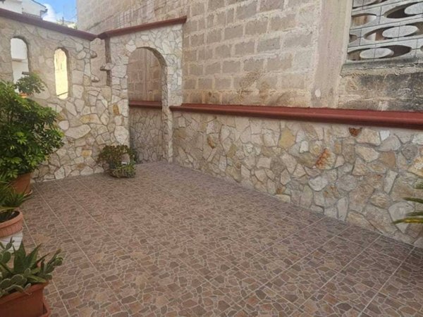 casa indipendente in vendita a Faggiano