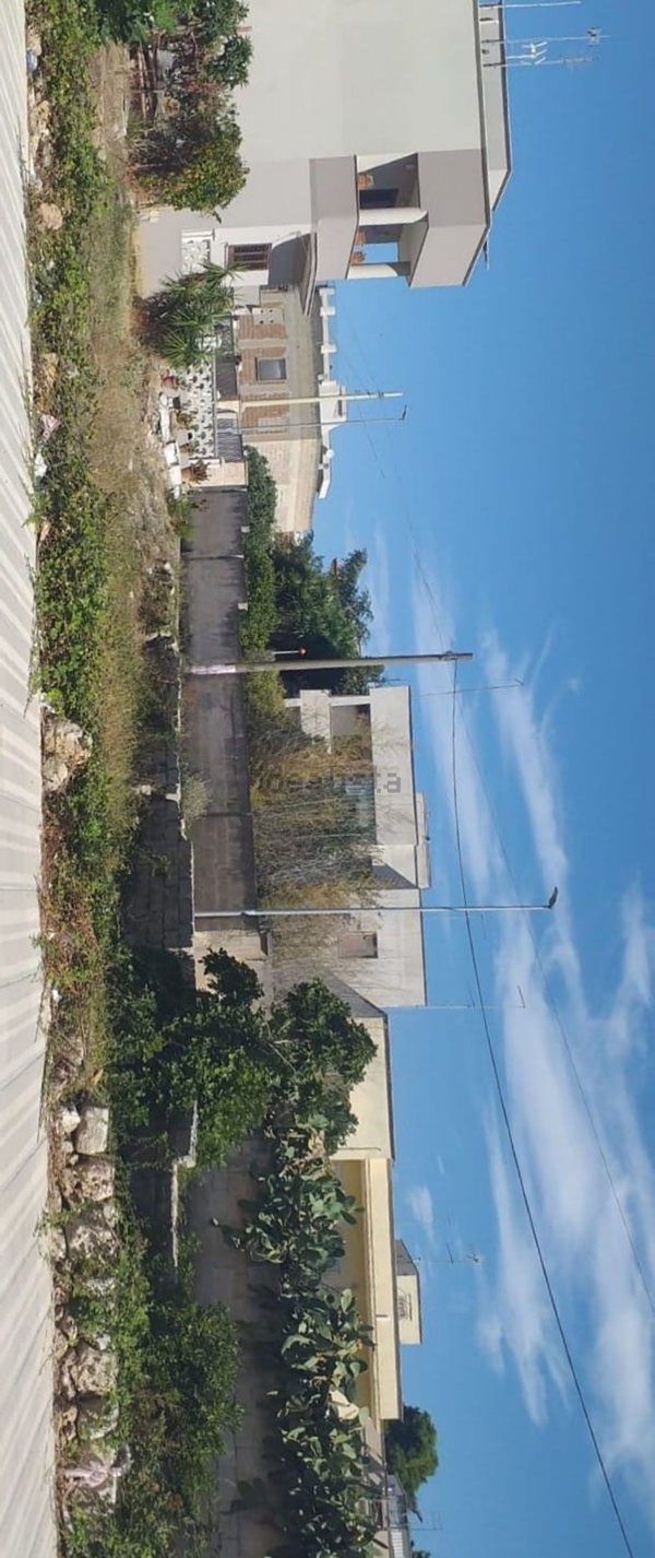 terreno edificabile in vendita a Fragagnano