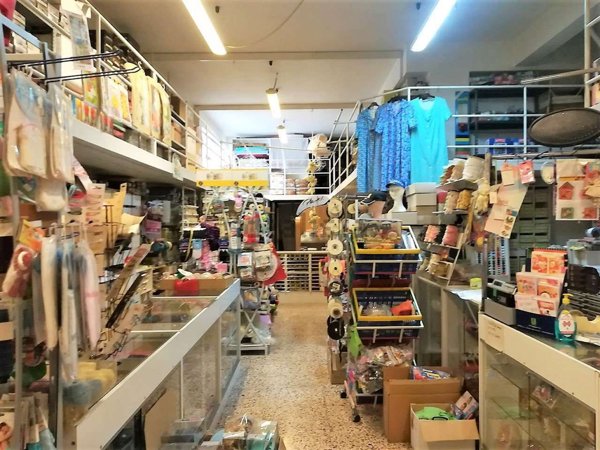 locale commerciale in vendita a Fragagnano