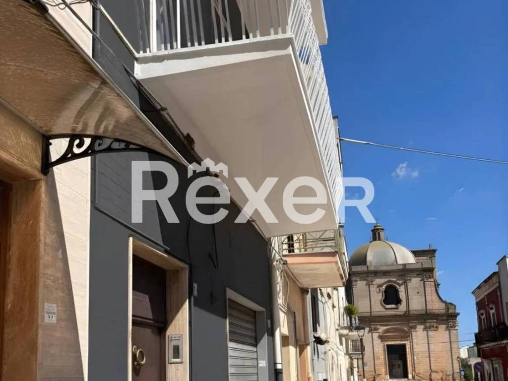 casa indipendente in vendita a Fragagnano