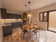 casa indipendente in vendita a Fragagnano