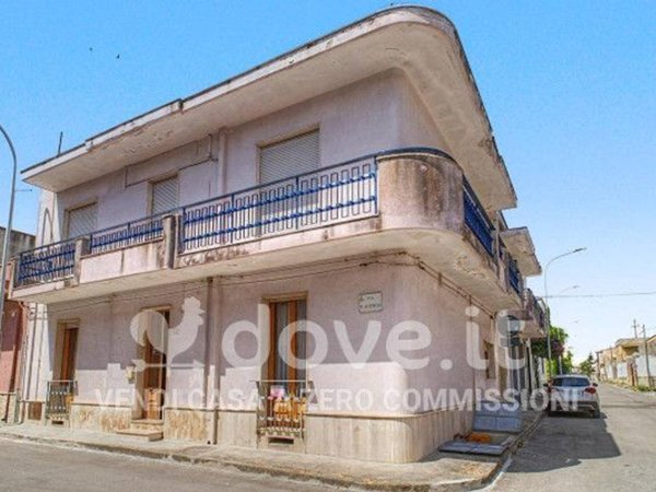 casa indipendente in vendita a Fragagnano