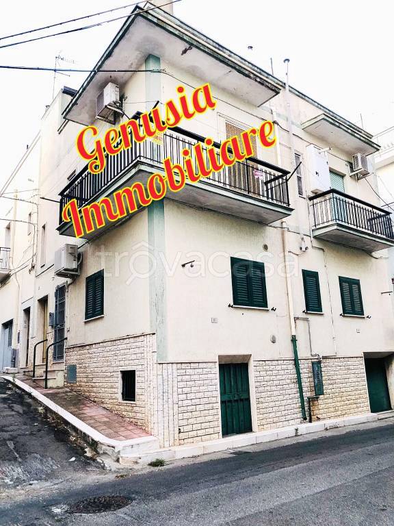 casa indipendente in vendita a Ginosa