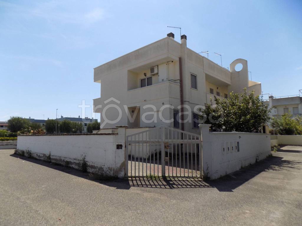 casa indipendente in vendita a Ginosa