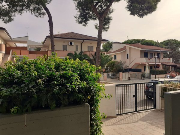 appartamento in vendita a Ginosa in zona Marina di Ginosa
