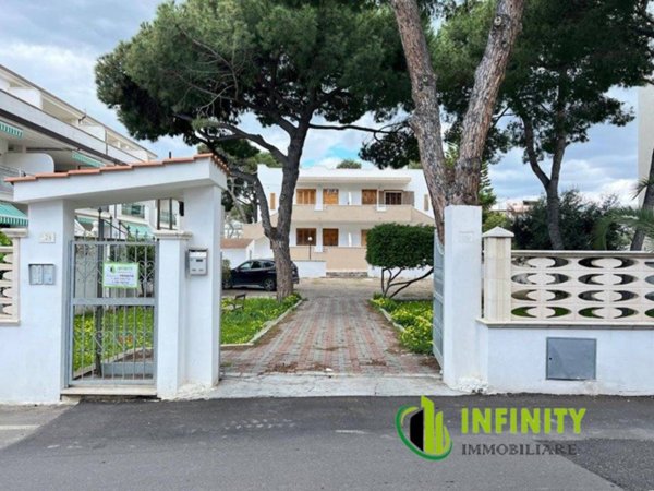 appartamento in vendita a Ginosa in zona Marina di Ginosa