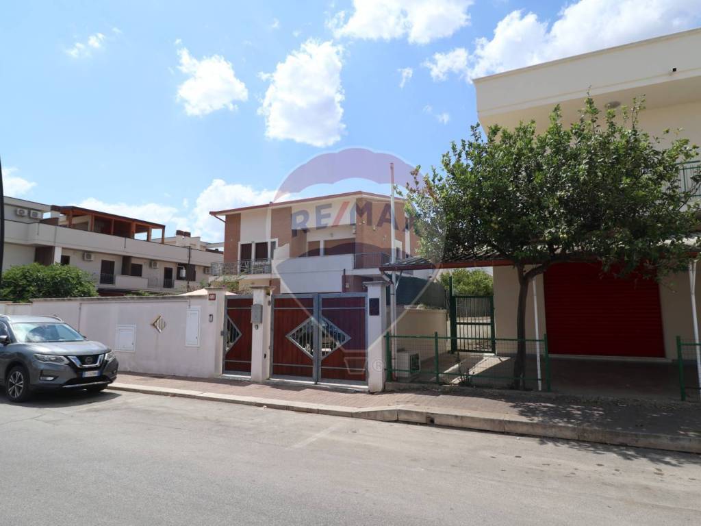 casa indipendente in vendita a Ginosa in zona Marina di Ginosa