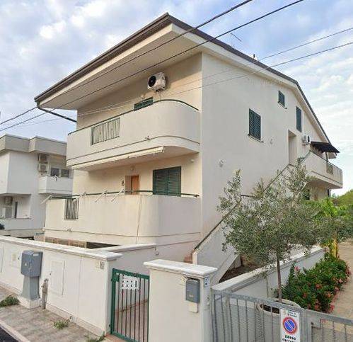appartamento in vendita a Ginosa in zona Marina di Ginosa